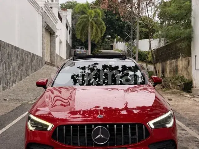 Mercedes-Benz Cla 200