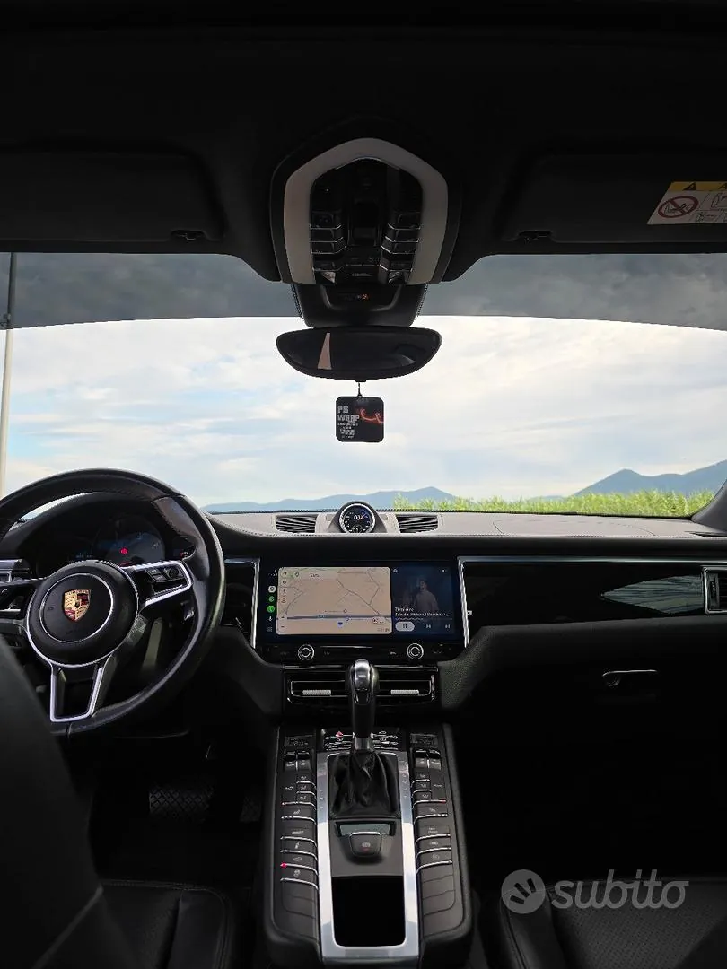Porsche Macan 2017 photo 5