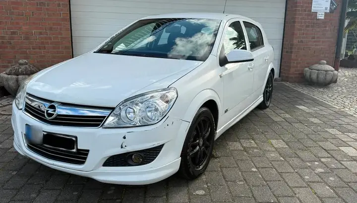 Opel Astra H