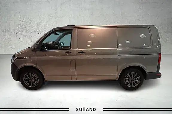 Volkswagen Transporter 2024 photo 2