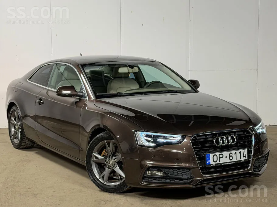 Audi A5 2010 photo 2
