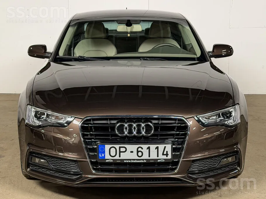 Audi A5 2010 photo 4