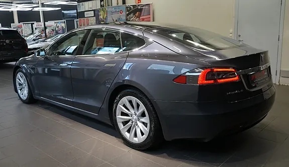 Tesla Model S 2016 photo 4