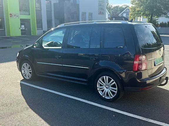 Volkswagen Touran 2008 photo 5