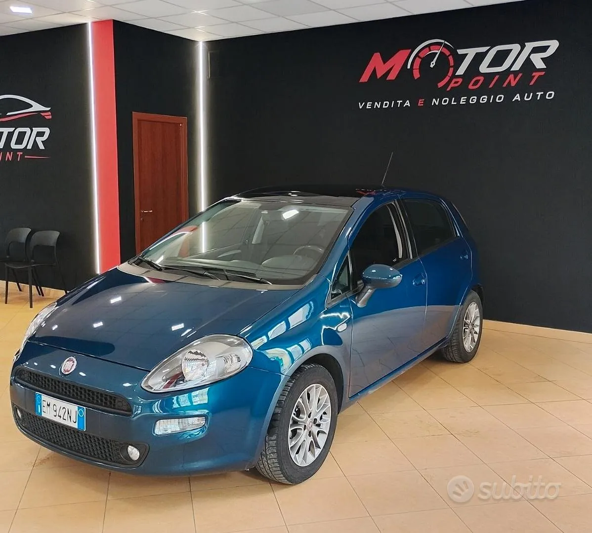 Fiat Punto 2012 photo 2