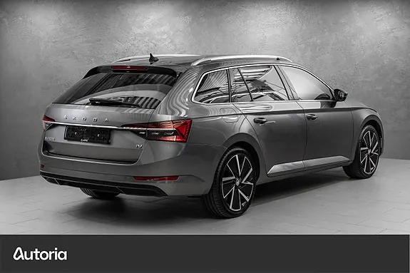 Skoda Superb 2023 photo 5