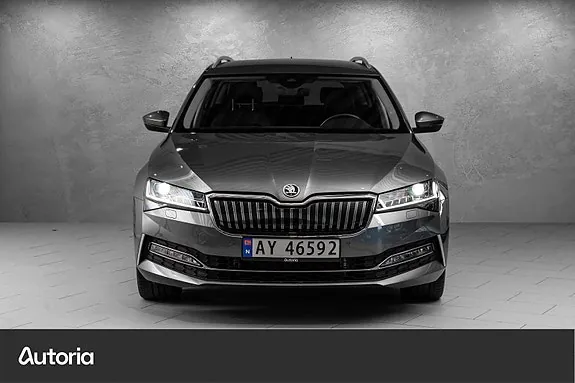 Skoda Superb 2023 photo 3