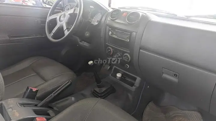 Isuzu D-Max 2009 photo 4