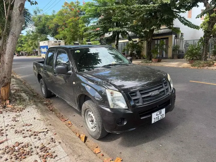 Isuzu D-Max 2009 photo 3