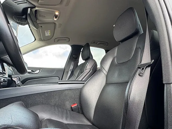 Volvo Xc60 2019 photo 4