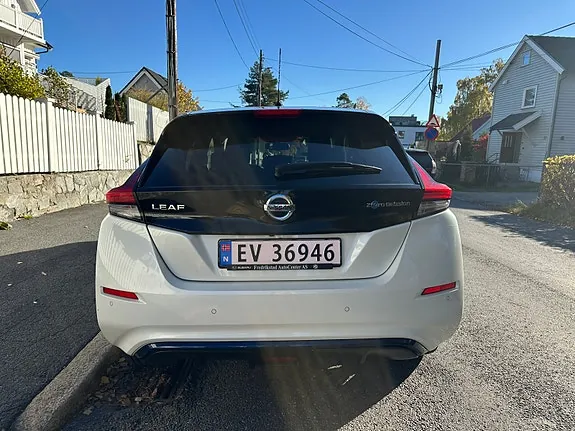 Nissan Leaf 2018 photo 5