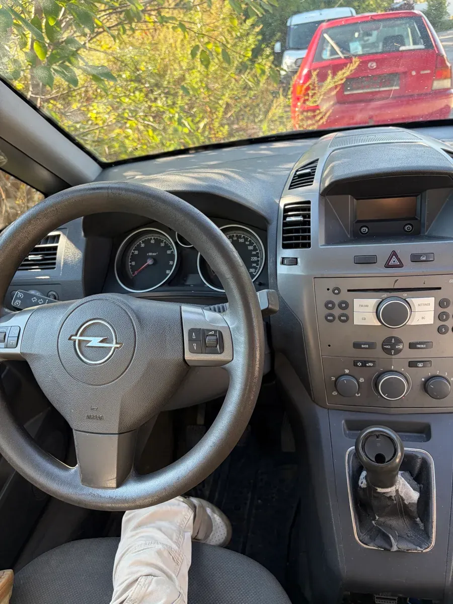 Opel Zafira 2006 photo 3
