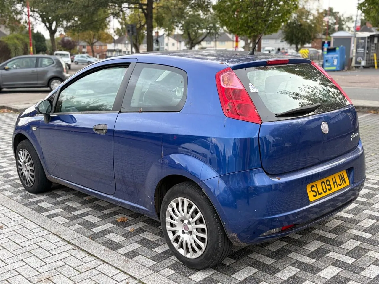 Fiat Punto 2009 photo 4