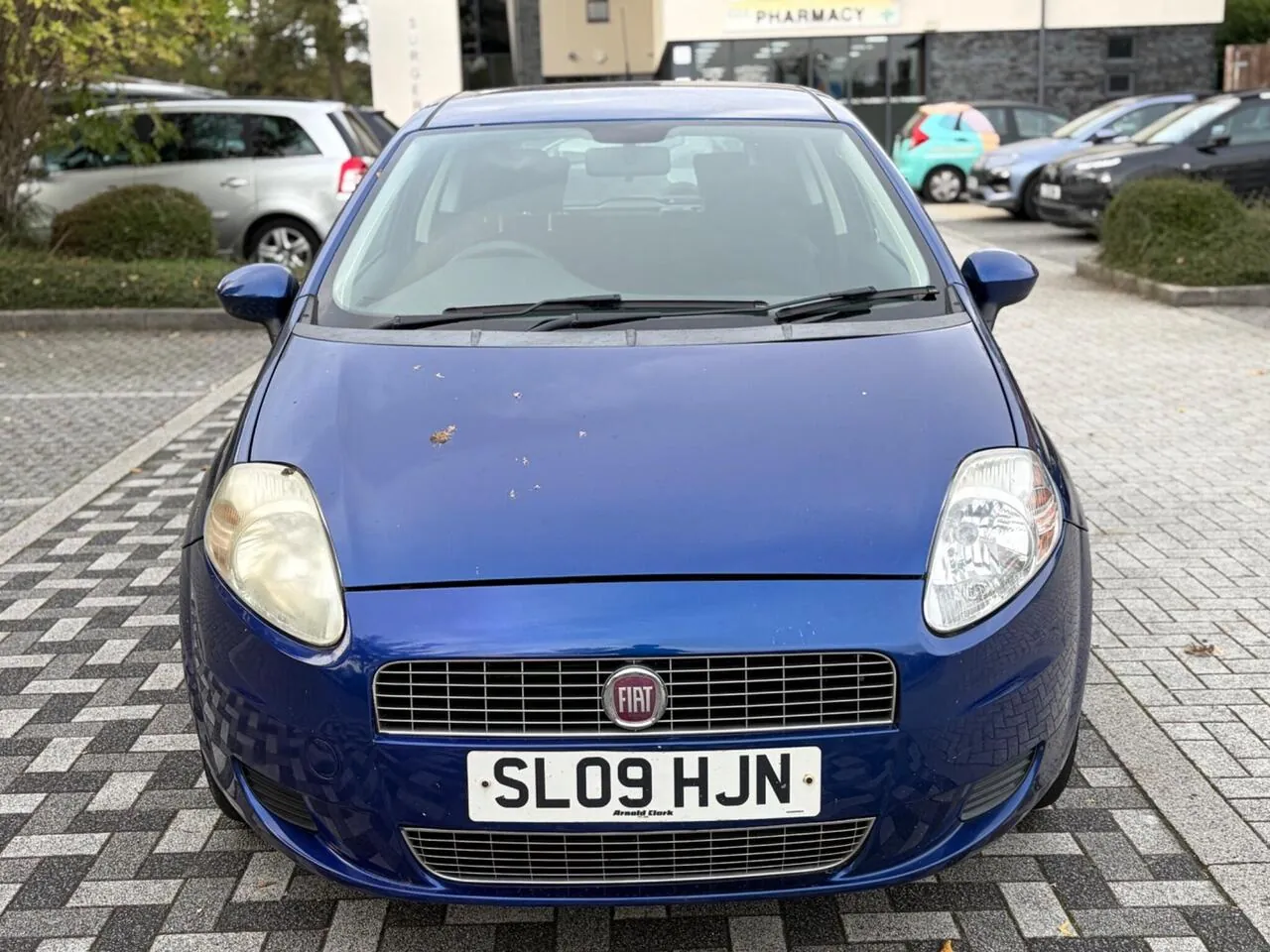 Fiat Punto 2009 photo 2
