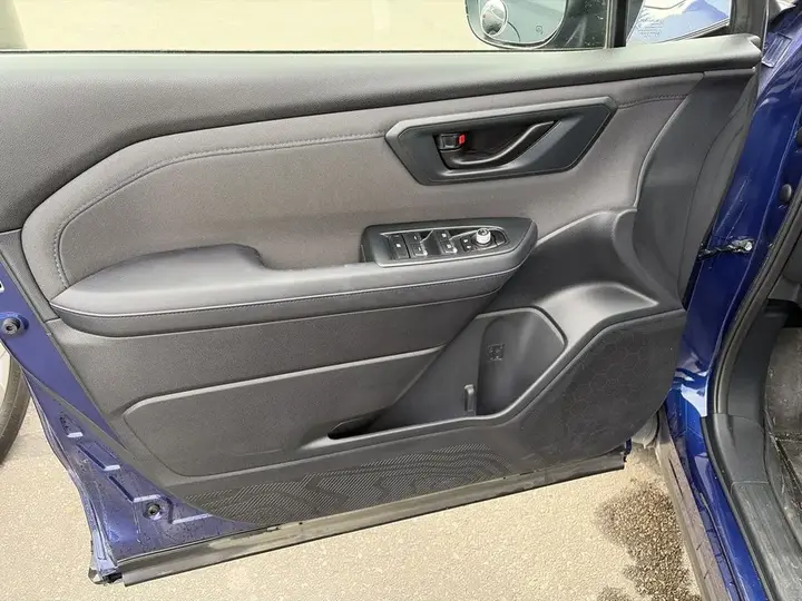 Subaru Forester 2026 photo 4