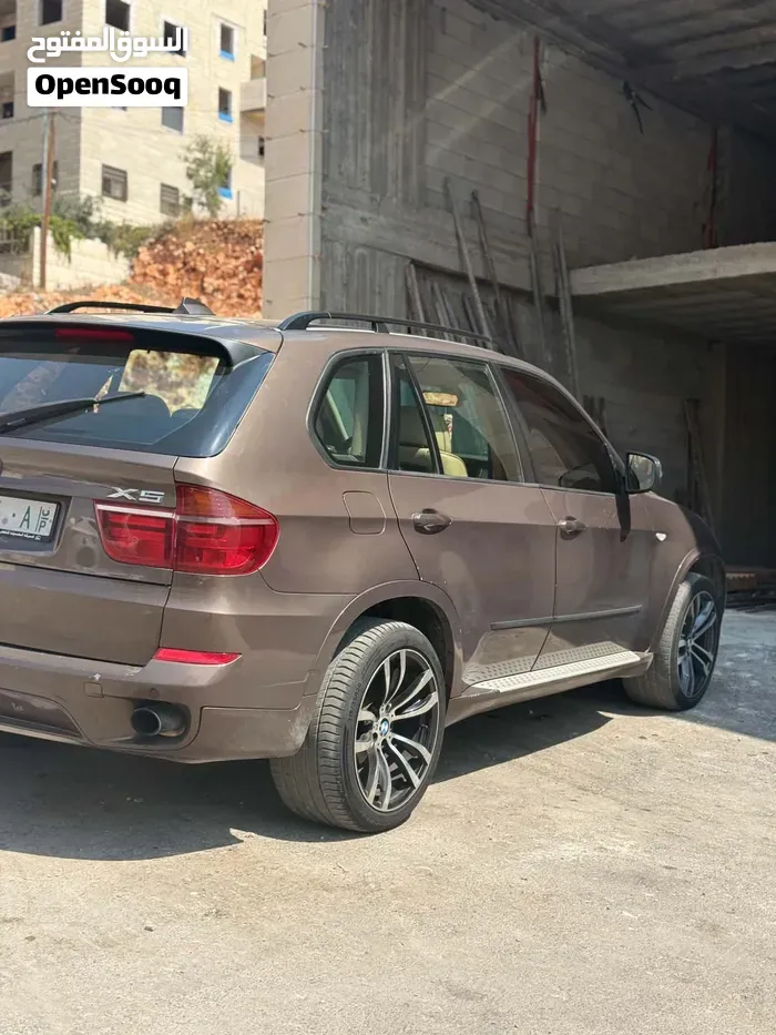 BMW X5 M50I 2012 photo 2