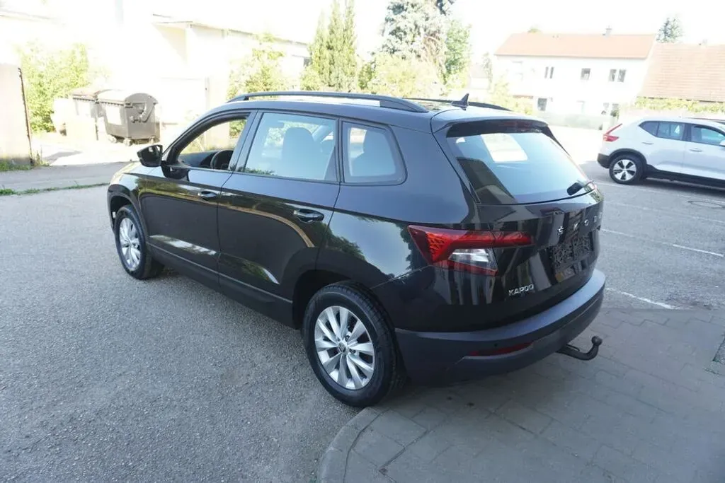 Skoda Karoq 2021 photo 3