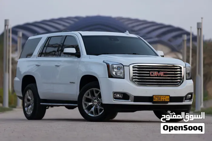 GMC Yukon 2020 photo 2
