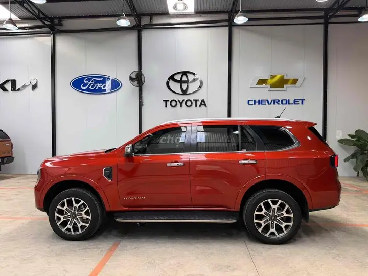 Ford Everest 2023 photo 4