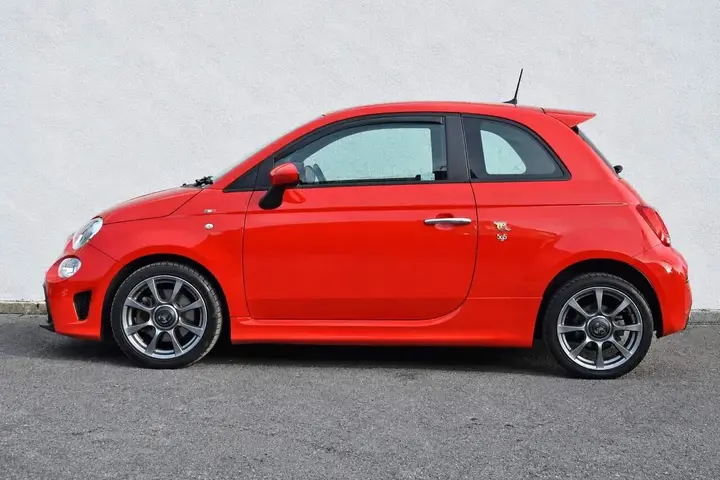 Abarth 595 2018 photo 4