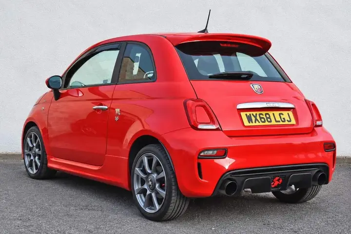 Abarth 595 2018 photo 5