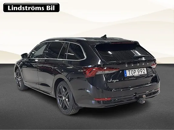 Skoda Octavia 2024 photo 4