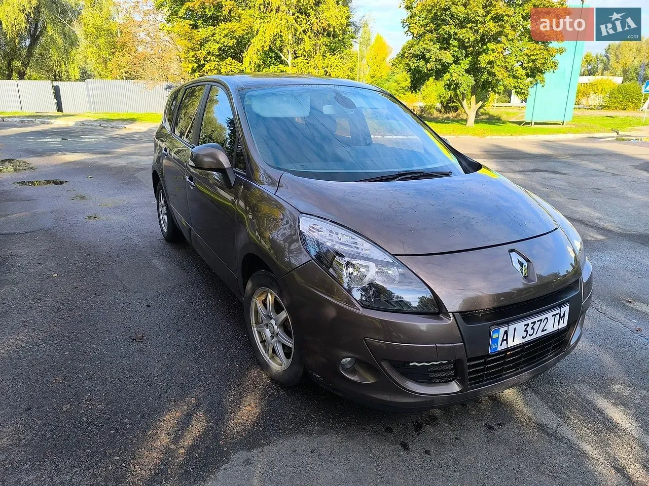 Renault Grand Scenic 2011 photo 4
