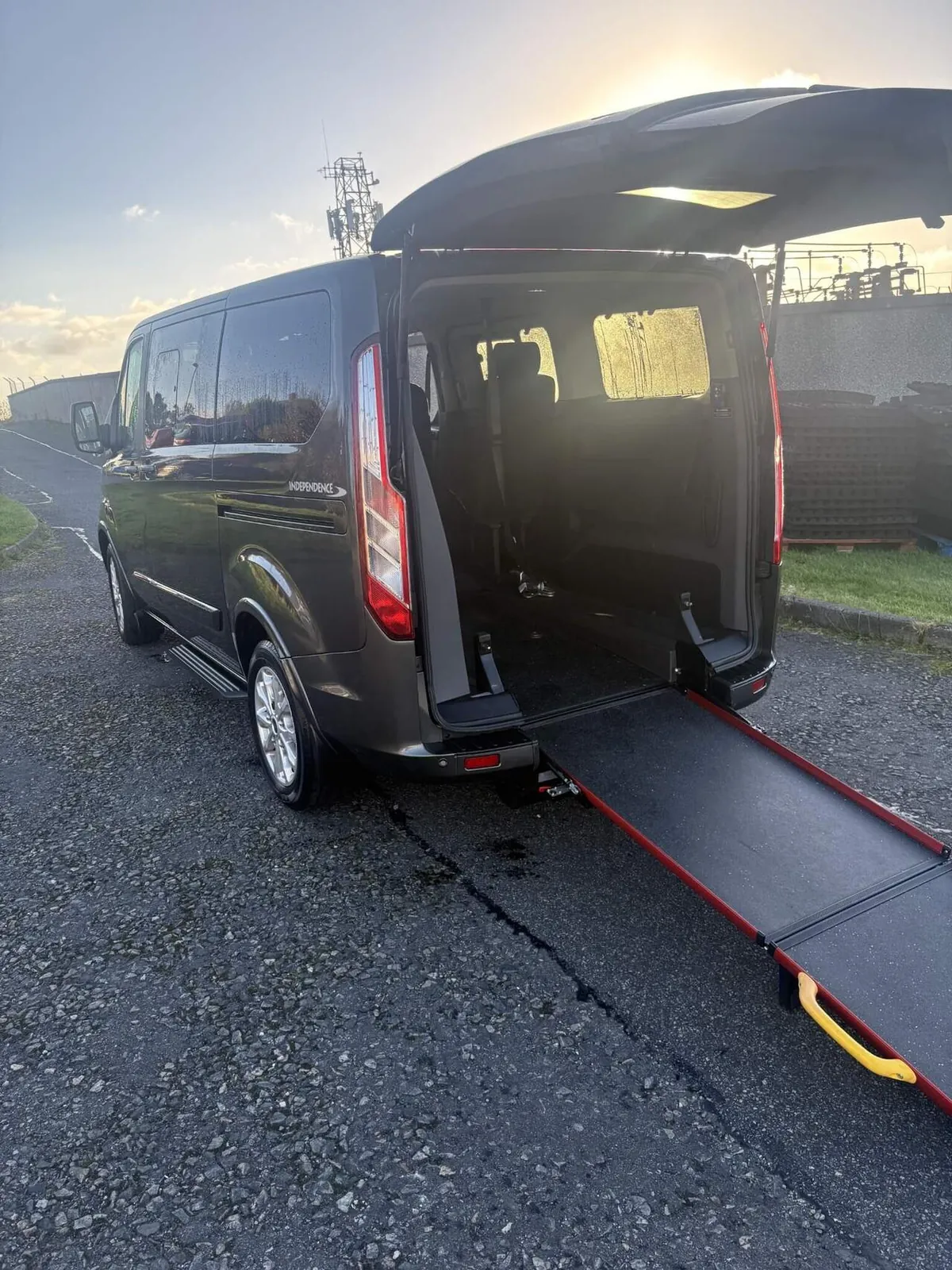 Ford Tourneo Custom 2019 photo 4
