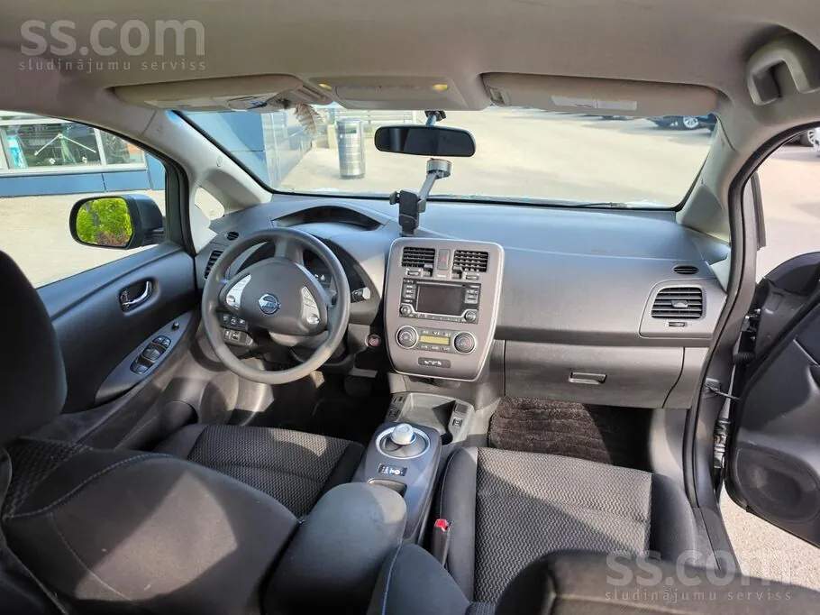 Nissan Leaf 2017 photo 4