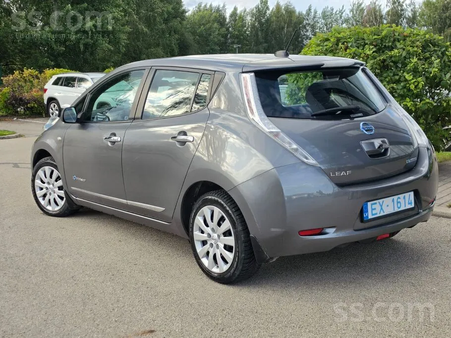 Nissan Leaf 2017 photo 3