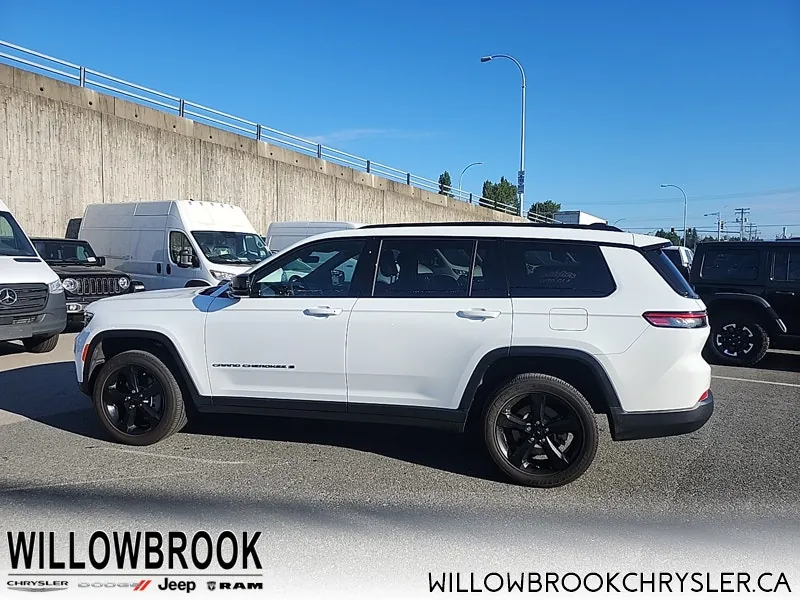 Jeep Grand Cherokee L 2025 photo 4