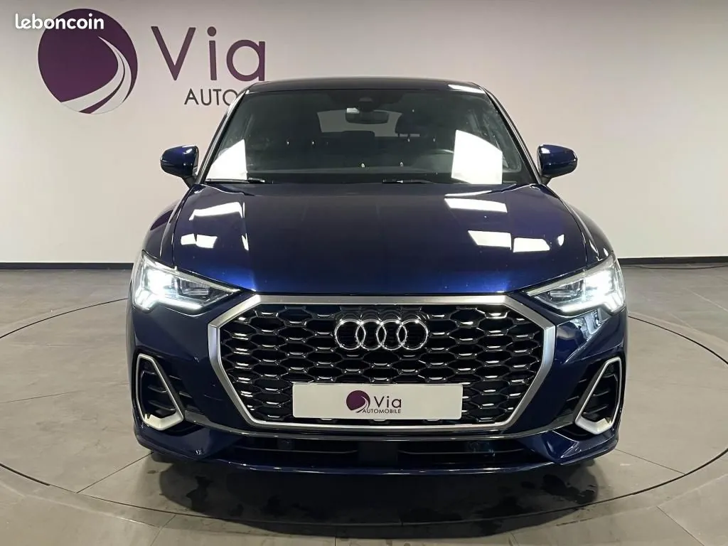 Audi Q3 2022 photo 5