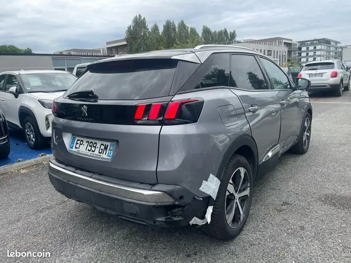 Peugeot 3008 2017 photo 3