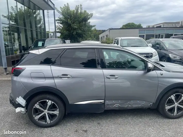 Peugeot 3008 2017 photo 5