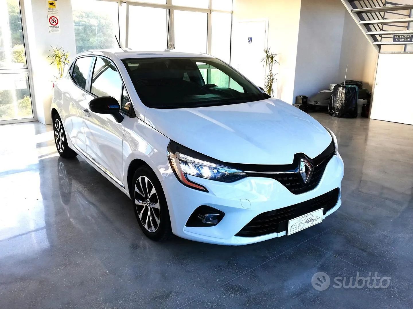 Renault Clio 2022 photo 3