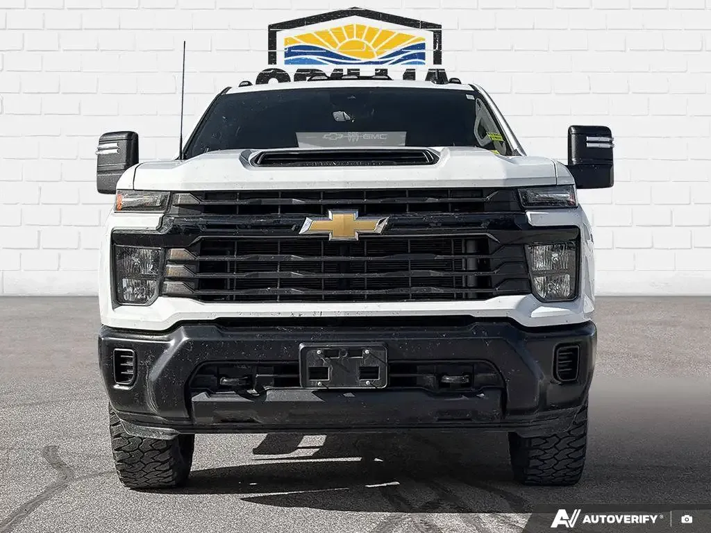 Chevrolet Silverado 2500 2024 photo 3