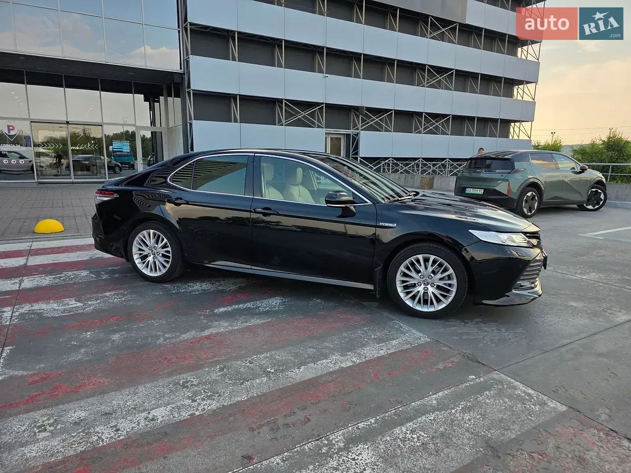 Toyota Camry 2020 photo 3