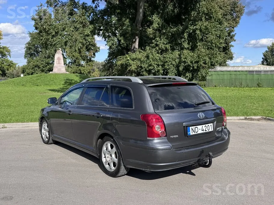 Toyota Avensis 2006 photo 4