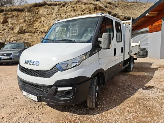 Iveco Daily 2015 photo 2