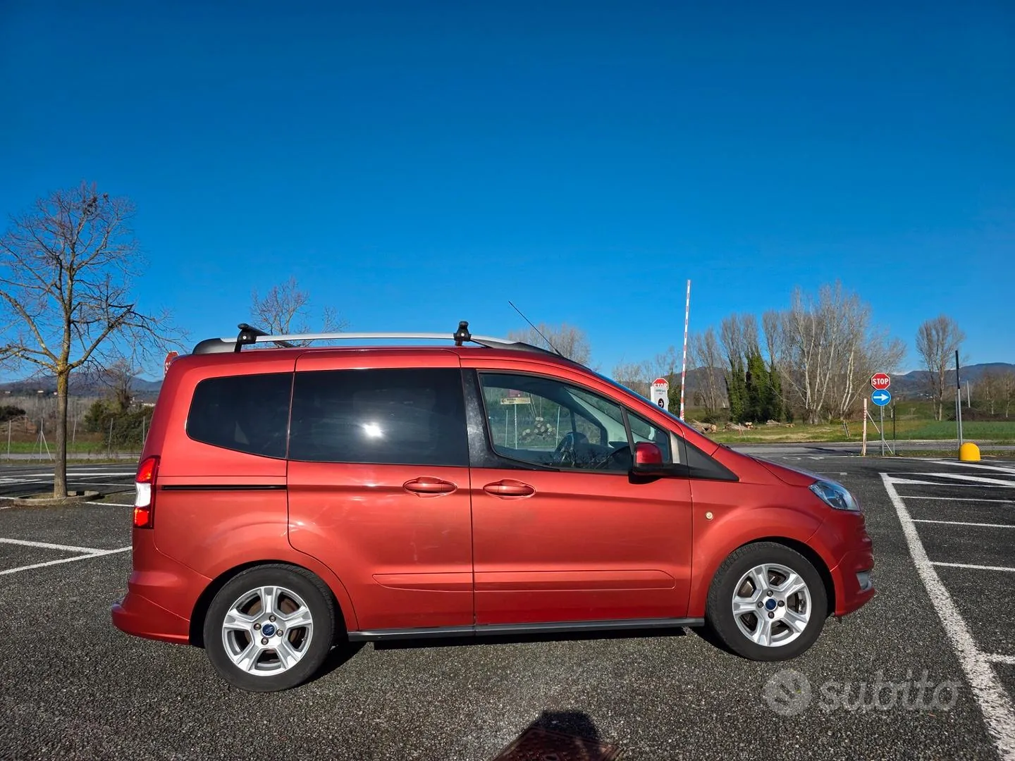 Ford Tourneo Courier 2015 photo 5