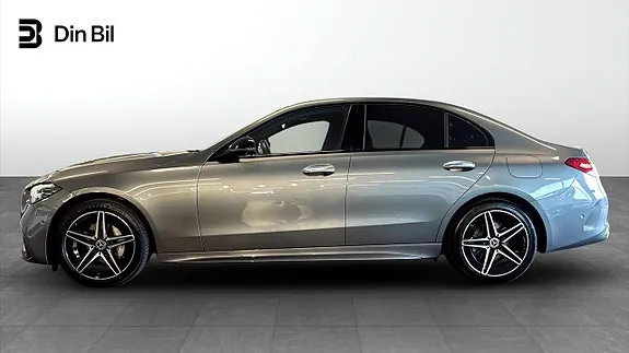 Mercedes-Benz C300 E 2024 photo 2