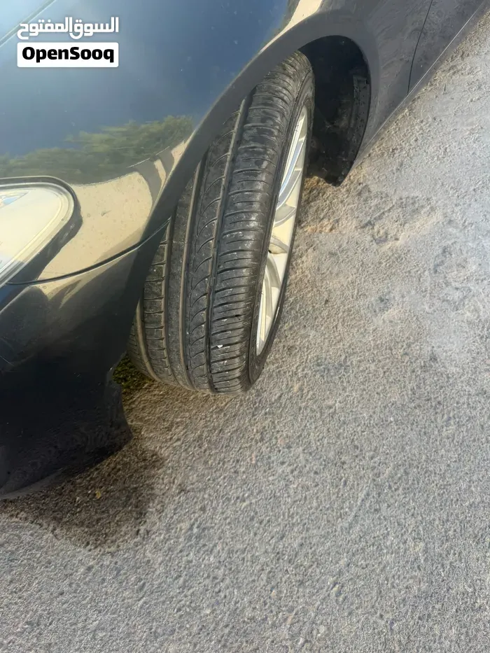 BMW 5 Series 2013 photo 2