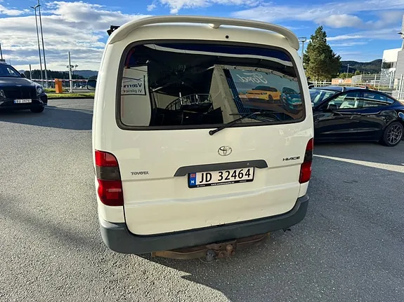 Toyota Hiace 2003 photo 5