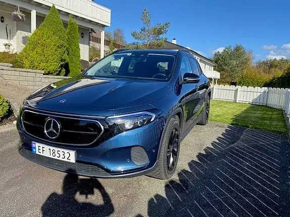 Mercedes-Benz Eqa300