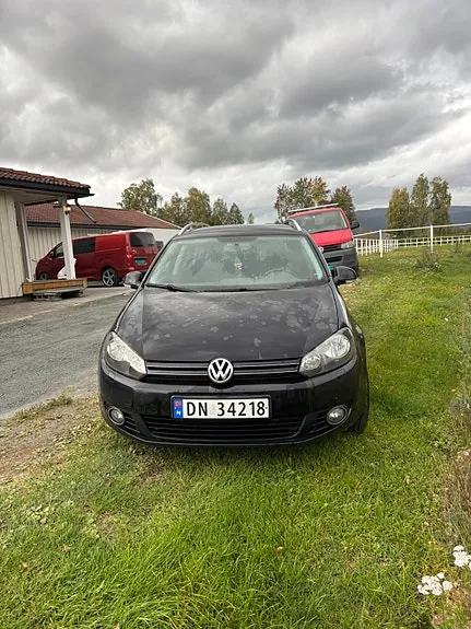 Volkswagen Golf Vi 2010 photo 2