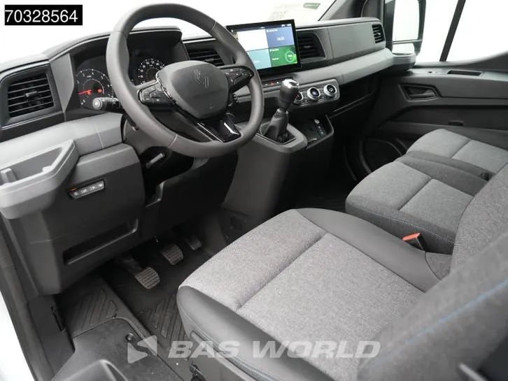 Renault Master 2024 photo 3