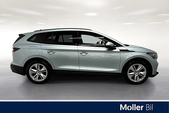 Skoda Enyaq 2023 photo 4