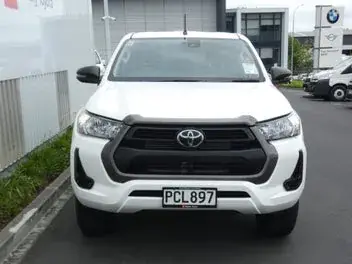 Toyota Hilux 2022 photo 4