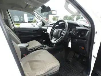 Toyota Hilux 2022 photo 3