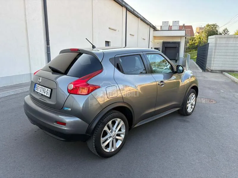 Nissan Juke 2011 photo 5